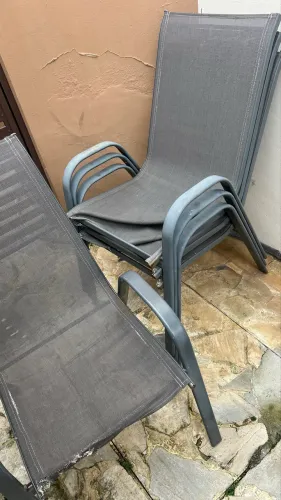 Conjunto de 4 cadeiras de ferro para área externa