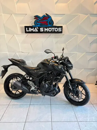 VENDO OU TROCO YAMAHA MT 03 321 2023/24 ( LIMAS MOTOS)