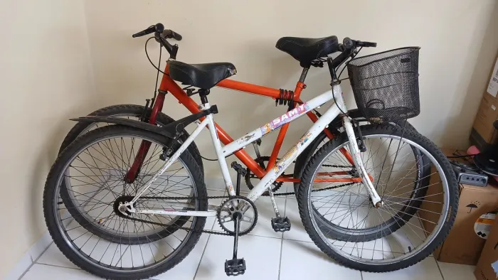 [VENDE-SE] Duas bicicletas aro 26