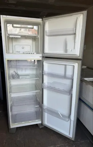 Geladeira Eletrolux frosfree 410 litros branca