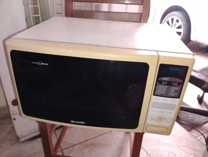 Microondas Sharp Advanced Sensor 35 Litros 110 V