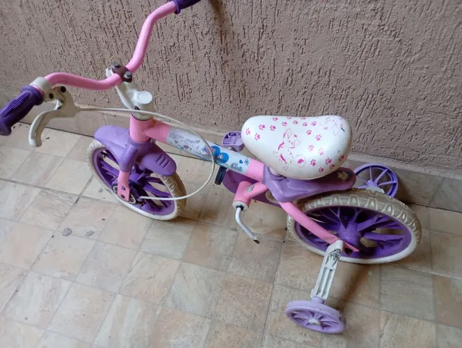 Bicicleta infantil Pequena