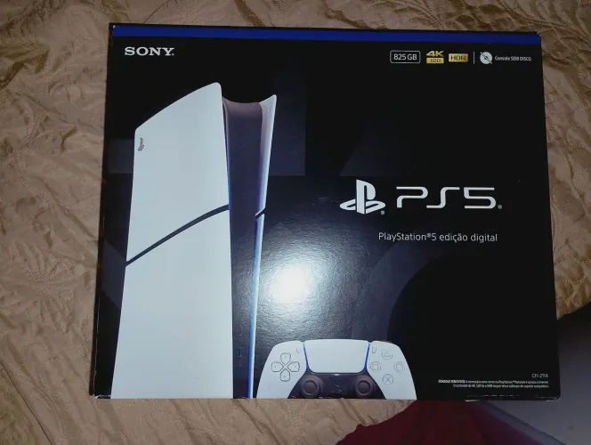 PlayStation 5 slim digital 825 gb