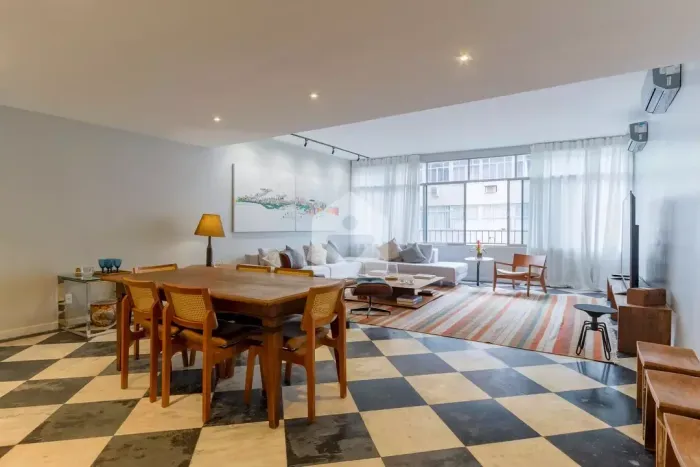 Apartamento para venda com 4 quartos, 225m² - Copacabana - Rio de Janeiro/RJ
