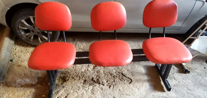 Cadeira longarina 3 lugares