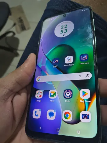 Vendo moto g 54 256 GB trincado um fio de cabelo