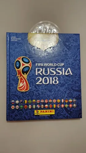 Álbum completo Copa do Mundo 2018 capa dura