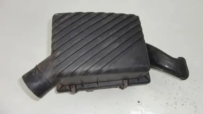 Caixa De Filtro De Ar Vw Logus Ap 1.8  *