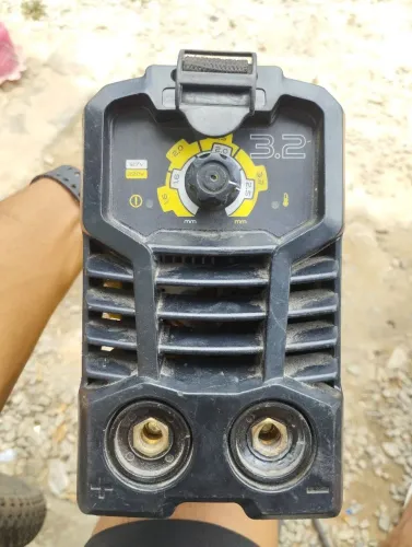 Vende-se máquina de solda