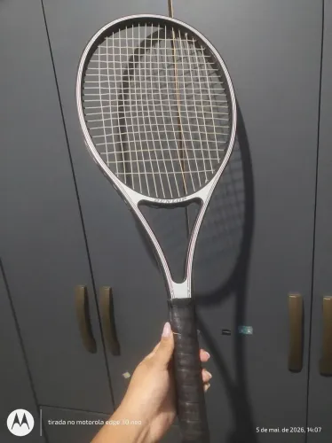 Raquete Dunlop profissional júnior