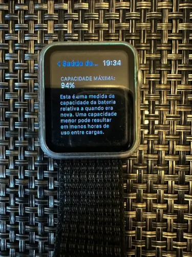 Apple Watch Series 3 38mm (Bateria 94%) + Pulseiras Extras