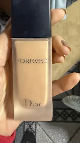 Base Dior forever 
