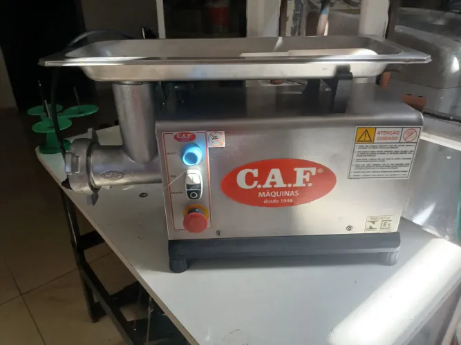 Vendo modedor de carne