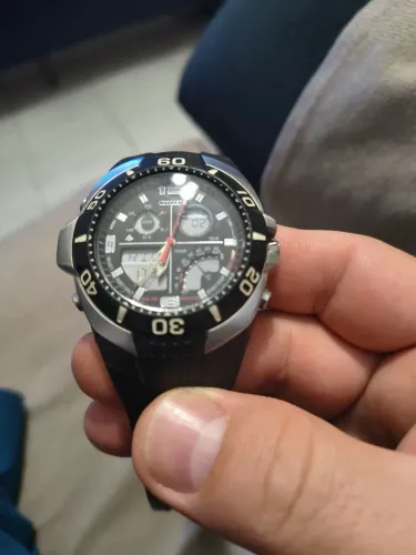 Relógio Citizen C720