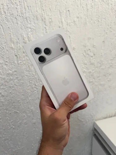 Iphone 17 Pro Max 256 Lacrado - Silver