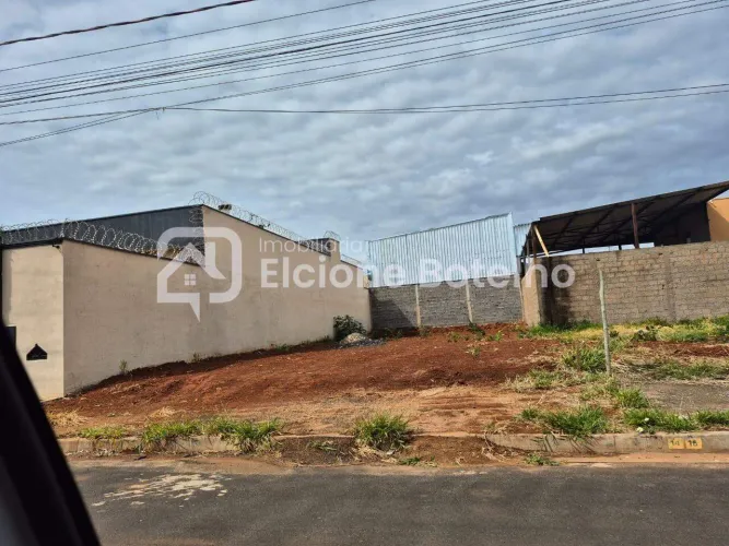 Terreno à venda, MINAS GERAIS - Uberlândia/MG