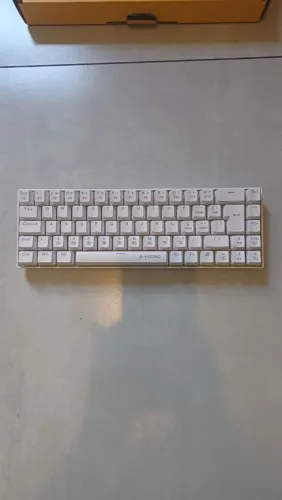 Teclado E-yooso z686 Switch Red huano com fio<br>Iluminação RGB