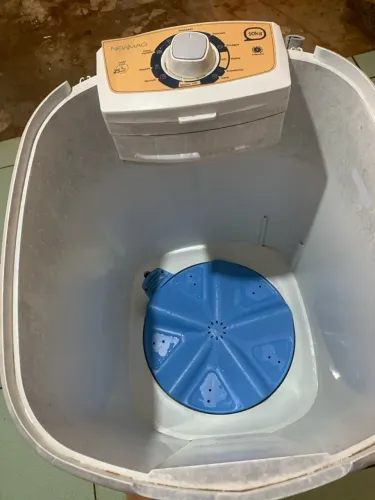 Vendo Tanquinho de 10 kg Newcastle