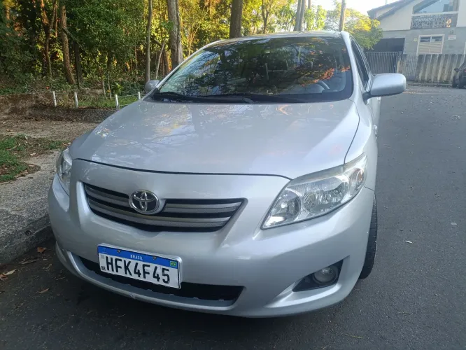 Toyota Corolla GLI 1.8 Flex 16V Aut. 2011