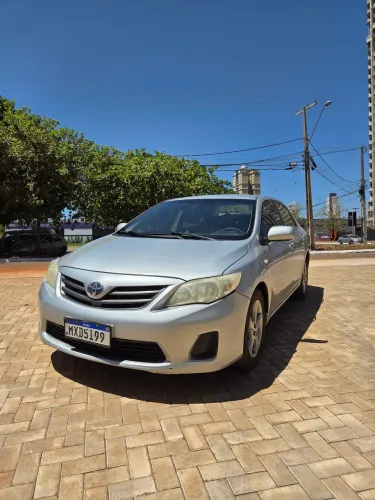 Toyota Corolla GLI 1.8 Flex 16V Mec. 2012