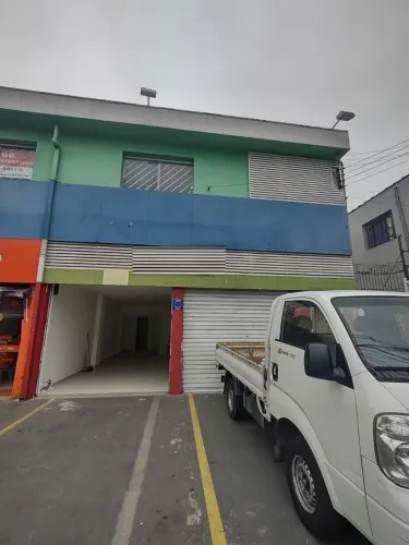 excelente ponto na avenida conjunto comercial sobre loja