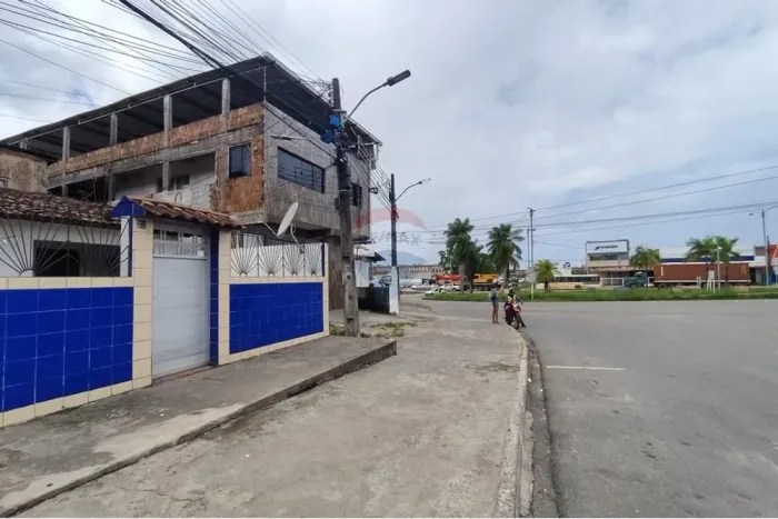 Casa para venda na Cohab, ao lado do Posto Shell na PE-60, Cabo de Santo Agostinho