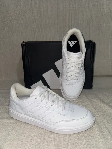 Tênis adidas original - n 40