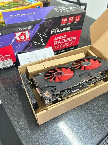 Placa de Vídeo AMD Radeon RX6650 XT Sapphire Pulse 8GB