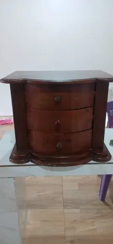 Criado mudo de material ANGELIN