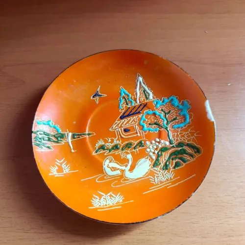 Pires Antigo Laranja com Desenhos