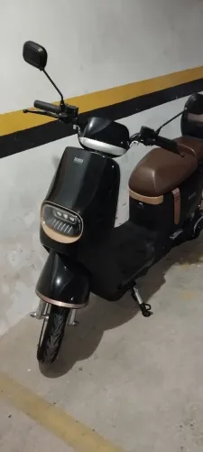Scooter Elétrica Sudu