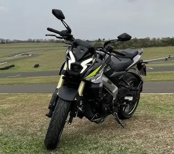 Bajaj Dominar NS 400z / 5.850km 2026