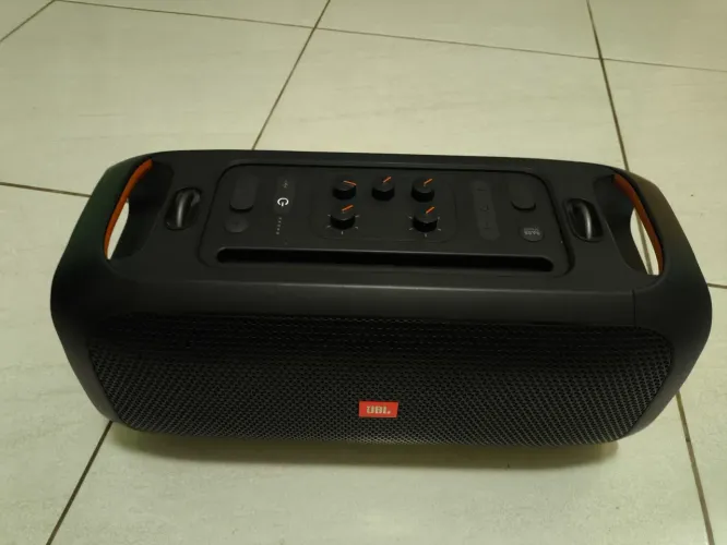 JBL on the Go s novo