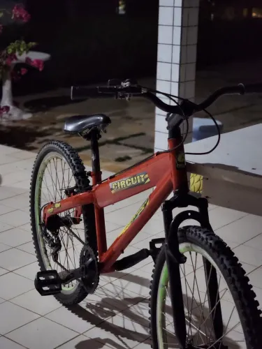 Vendes ou troca essa bicicleta