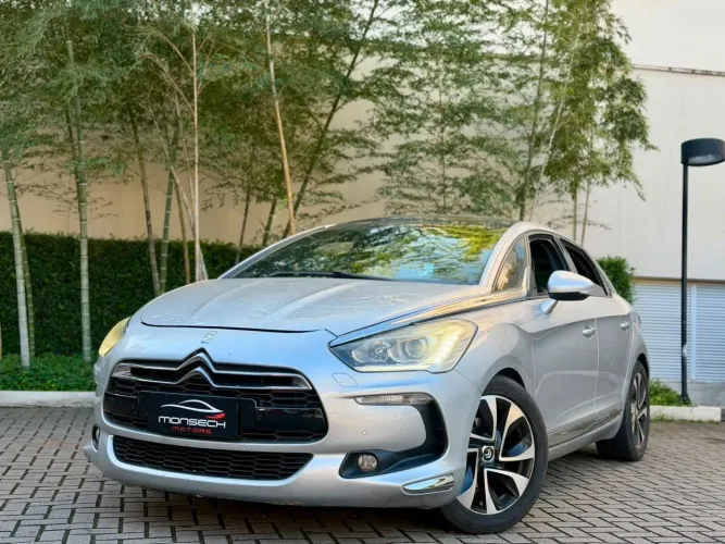 Citroen DS5 1.6 Turbo 16V 5P Aut. 2014