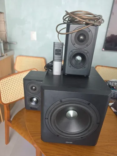 Caixa de som Subwoofer EDIFIER 150W RMS.