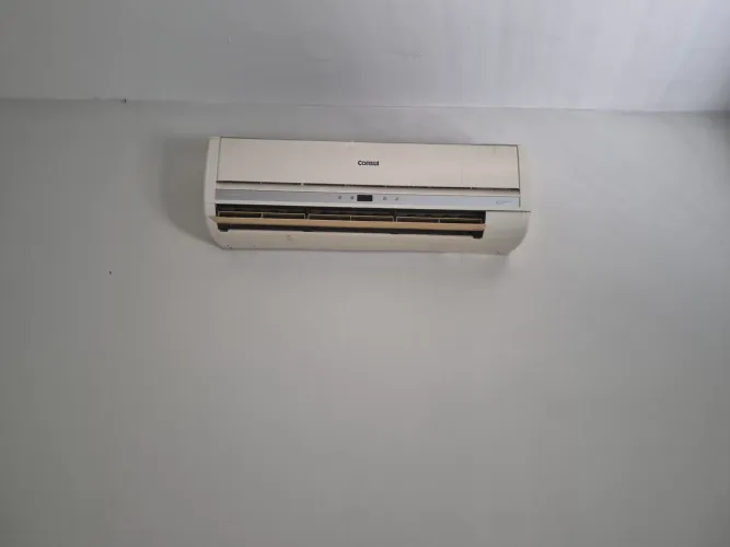 Vendo duas evaporadoras de ar condicionado da marca consul