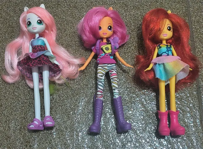 My Little Pony Equestria Girls Wild Rainbow (LER DESCRIÇÃO)