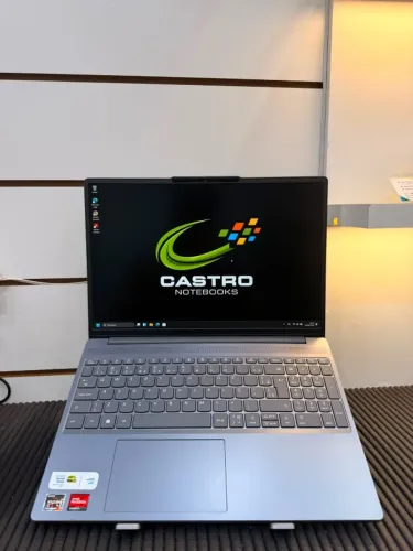 Notebook - Lenovo 3 Slim - Ryzen 7- 7735H 8 GB GB RAM / SSD 256 SSD - NVME