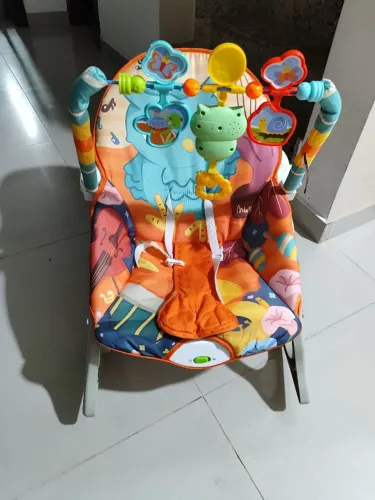 Cadeira de Descanso e balanço bebê musical Funtime Maxi Baby