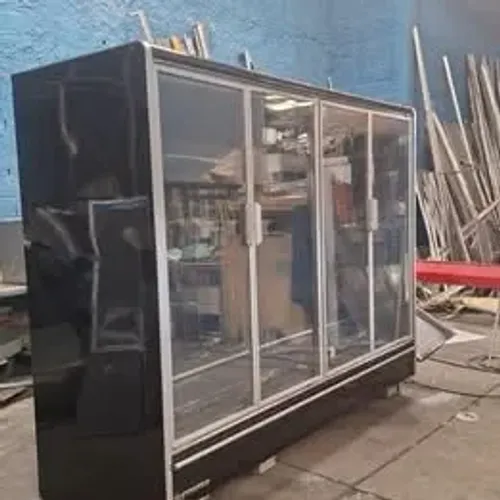 Expositor Eletrofrio 4 portas motor remoto-Reformado