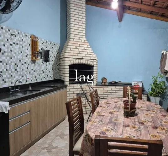 Sobrado com 4 quartos à venda, 174 m² - Parque Três Meninos - Sorocaba/SP