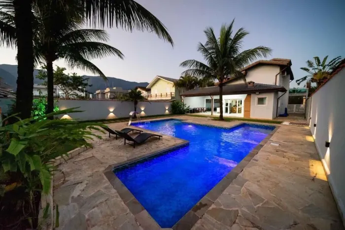 Morada da Praia - Casa de Praia Sobrado mobiliada à venda no Condomínio Morada da Praia em