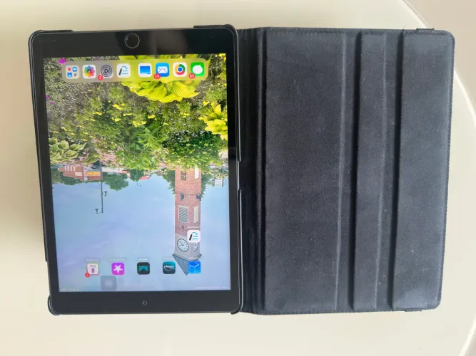 Ipad 9 geracao 64 gb wifi + Capa