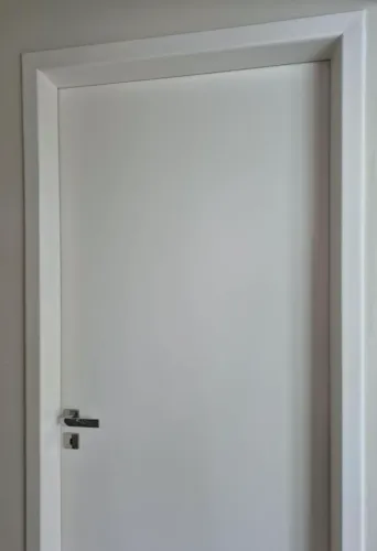Porta Interna Usada Laqueada + Marco e Fechadura - Padrão