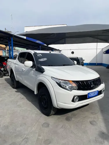 Mitsubishi L200 GLS 2.5 4X4 CD Diesel 2021