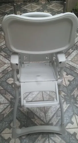 Cadeira de alimentação