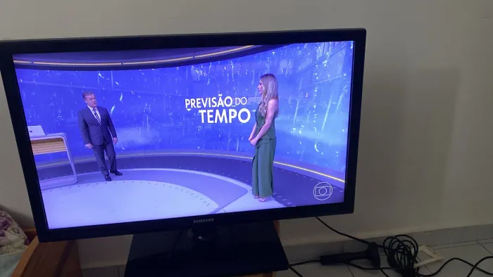 TV / MONITOR SAMSUNG 23 polegadas 