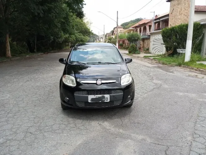 Fiat Palio Attractive 1.0 EVO Fire Flex 8V 5P 2013