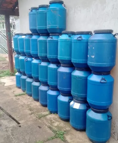 Bombonas para ração de cachorro 'Pets'
